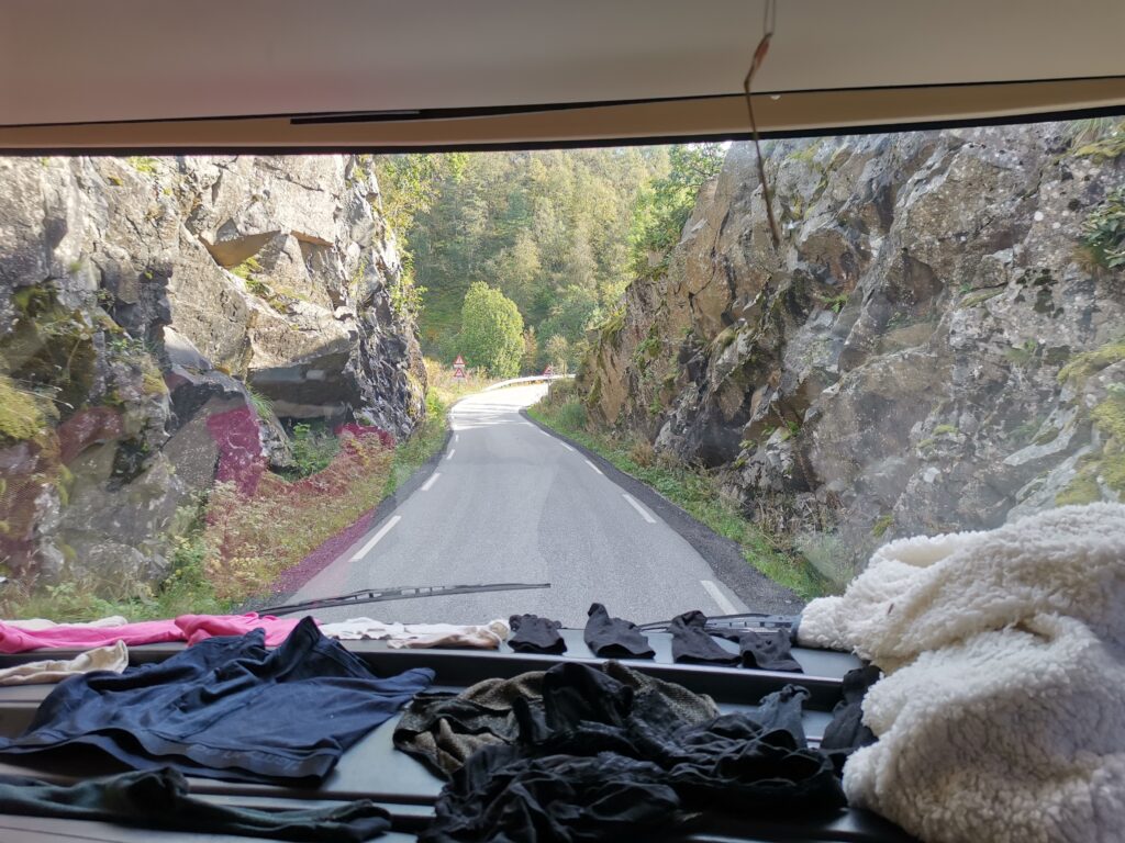 Une route de l'enfer.